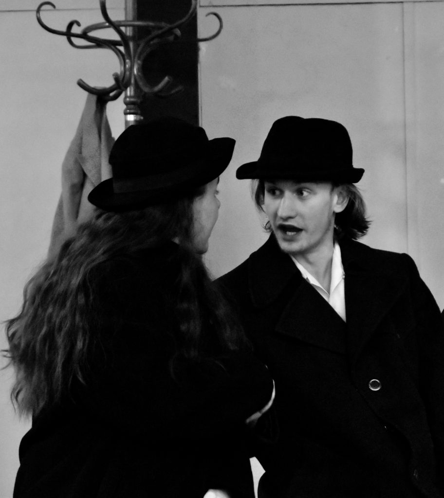dentellieres-pourpres-theatre-paris-coaching-comediens-improvisation-monsieur-joseph